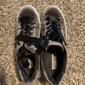 Steve Madden Sneakers